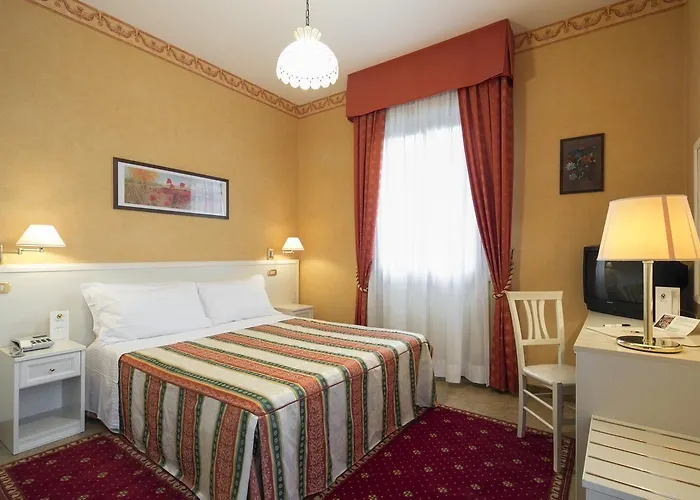 Falco D'oro Hotel Tole