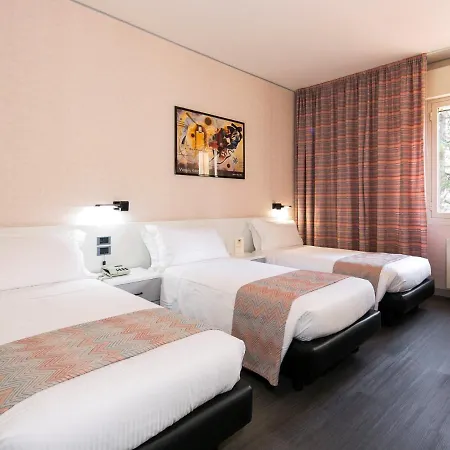 Falco D'oro Hotel Tole
