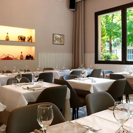 Falco D'oro Hotel Tole