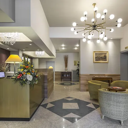 Hotel Falco D'oro By Falco D'oro 4*
