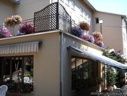 Falco D'oro Hotel Tole