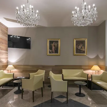 Hotel Falco D'oro 4*